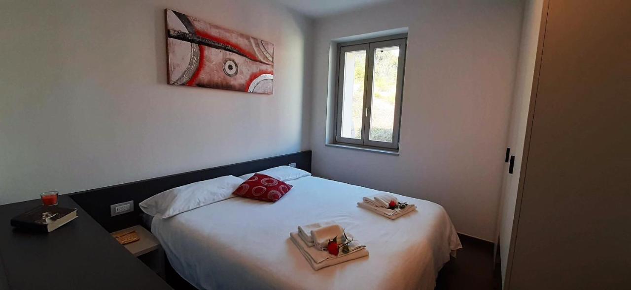 Residence Il Bosso Домасо Екстериор снимка